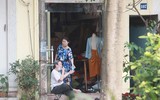 Cuộc sống sau hàng rào cách ly ở phố Trúc Bạch?